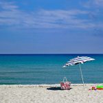 Al mare con i bambini: come organizzare la borsa da spiaggia